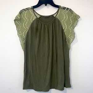 Vince camuto  dark green shirt for women size M